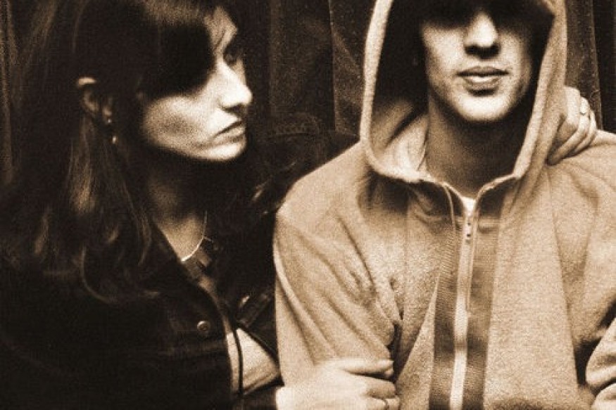 Richard Ashcroft : Acoustic Hymns Vol. 1, du mégaphone aux cordes d’Abbey Road